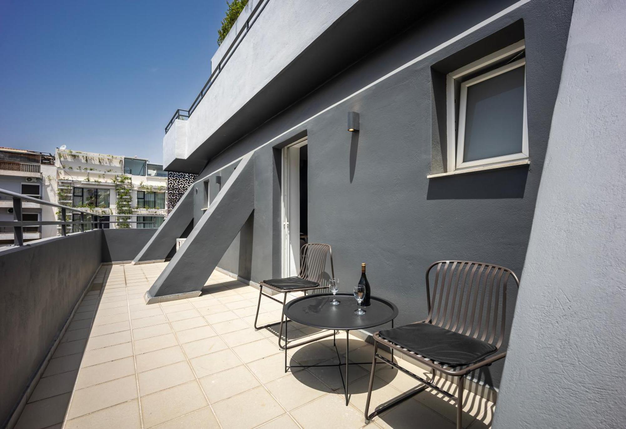 Aparthotel The Dorians Atene Esterno foto